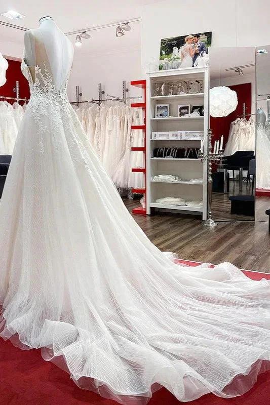 Long A-line Tulle Sleevless Ruffles Jewel Wedding Dress With Lace Appliques (ZD15269)
