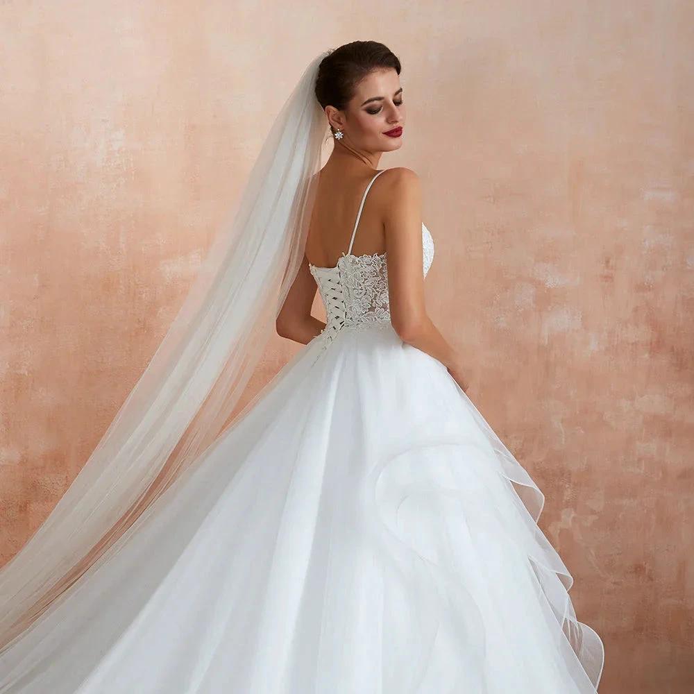 Long A-line V-neck Appliques Tulle Wedding Dress (ZD14404)