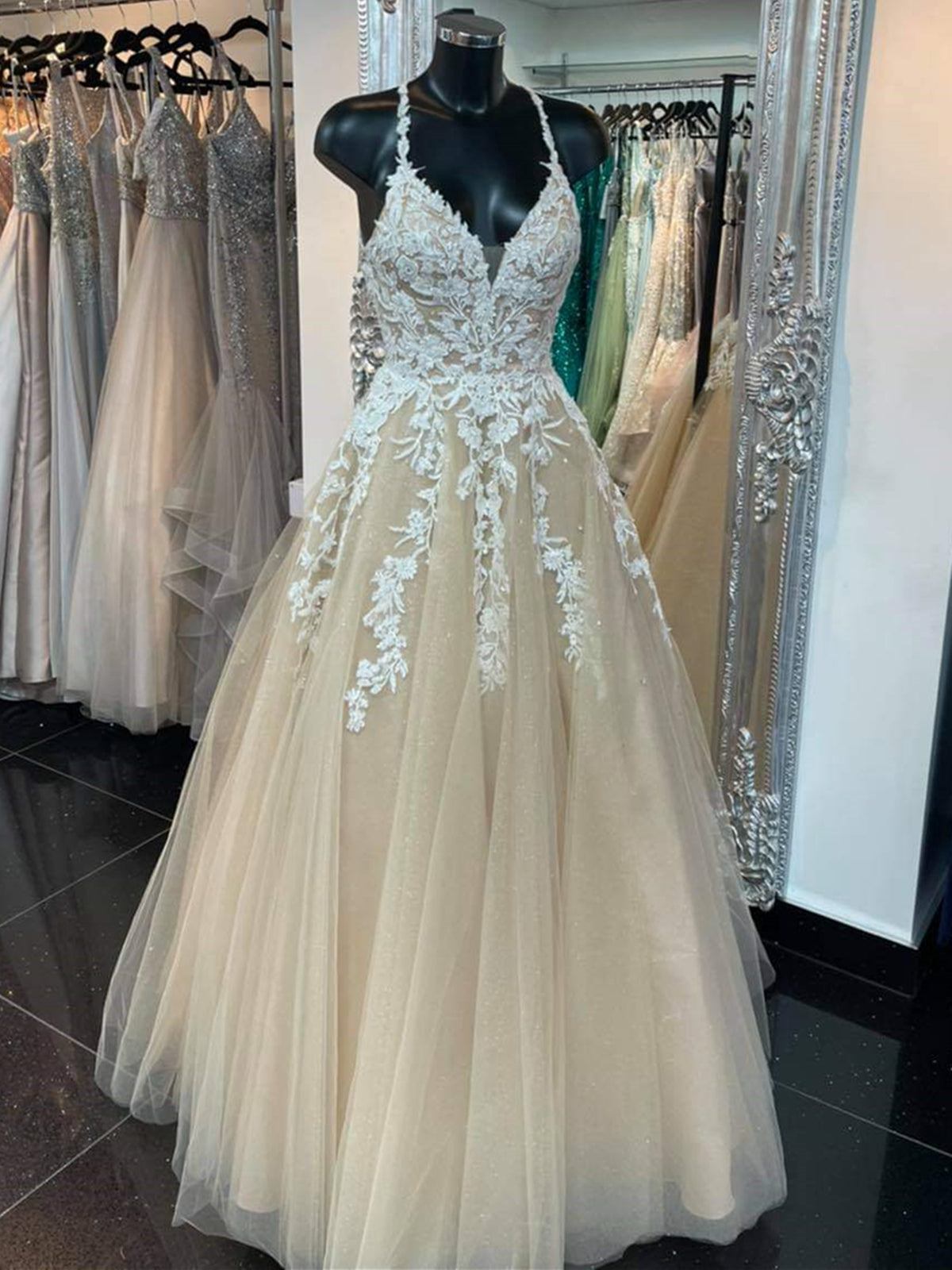 Long A-line V-neck Backless Tulle Prom Dress Champagne Lace Formal Evening Gowns - VelvetHem