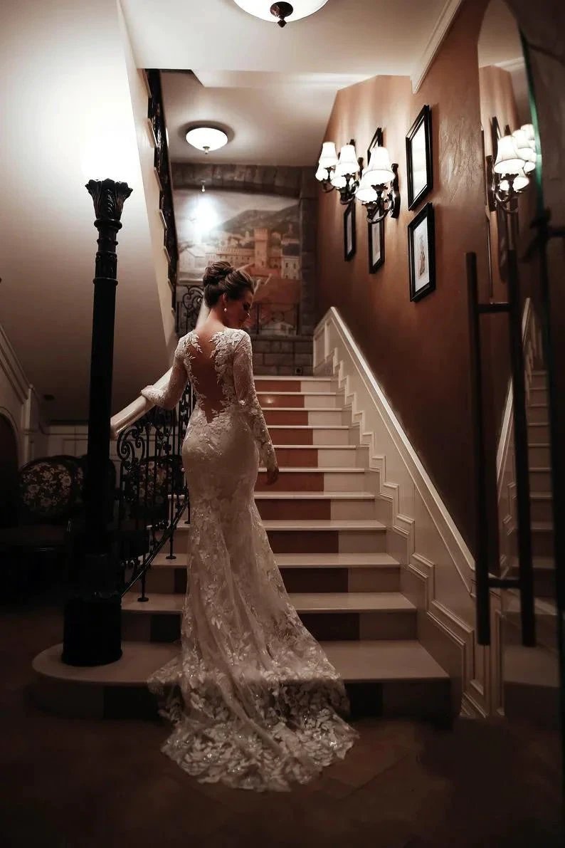 Long Mermaid High Neck Appliques Lace Backless Wedding Dress with Sleeves (ZD15063)