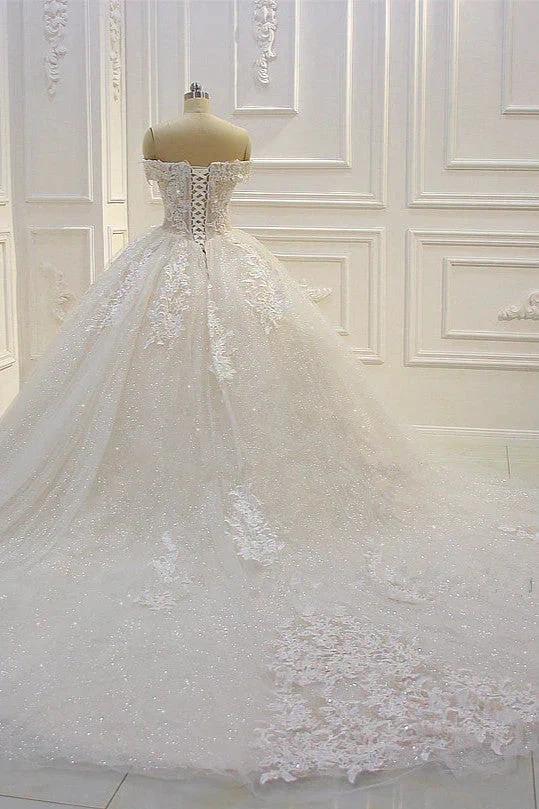 Long Off the Shoulder Sweetheart Ball Gown Sequin Appliques Lace Wedding Dress (ZD15183)