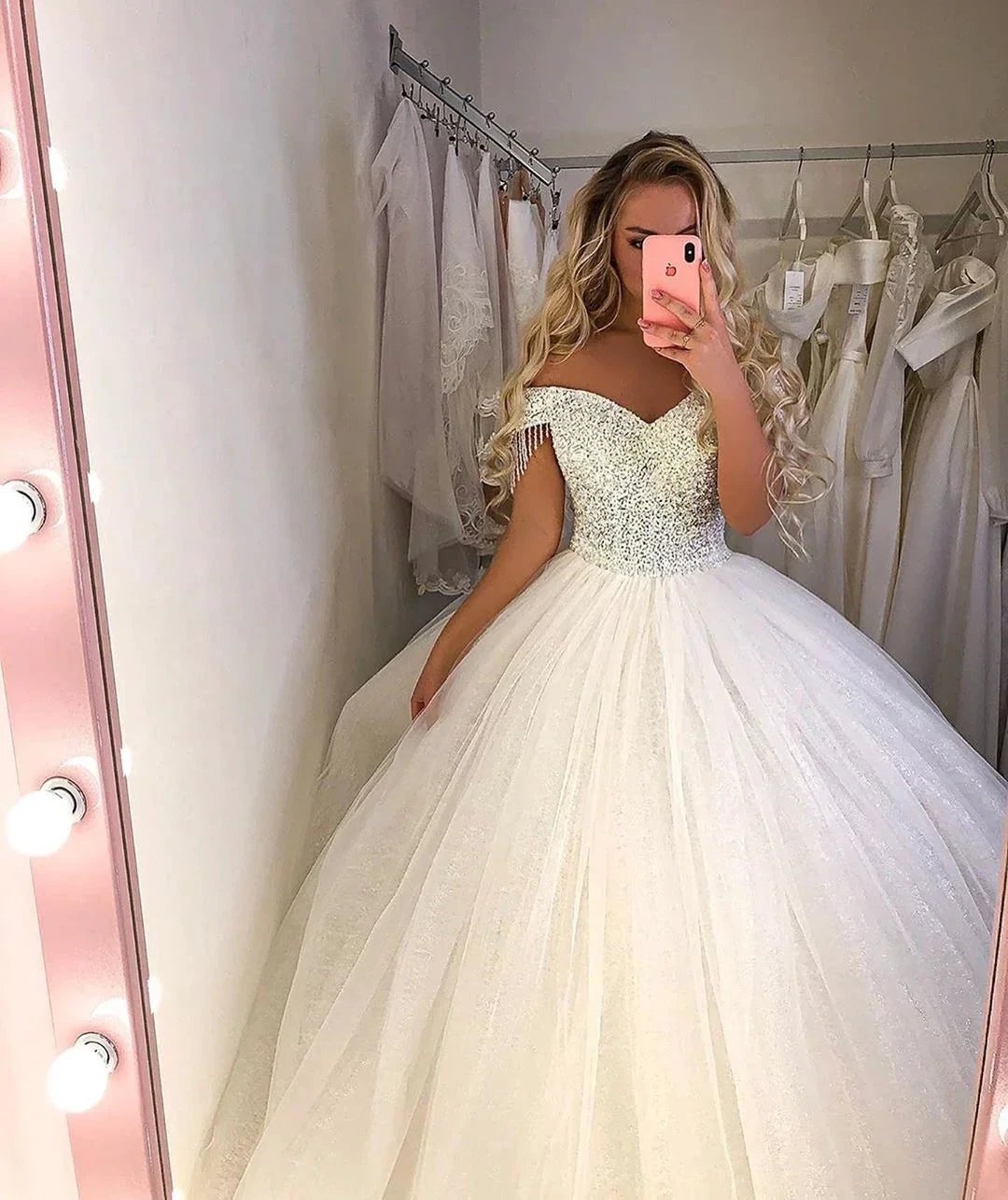 Long Princess off-the-shoulder Tulle Wedding Dress (ZD15115)