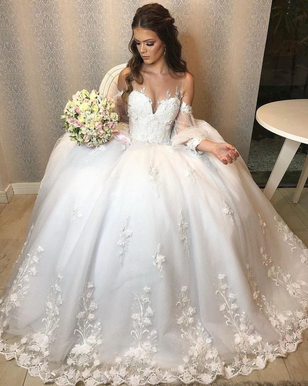Long Princess Off-the-shoulder Tulle Wedding Dress with Bubble Sleeves (ZD15058)