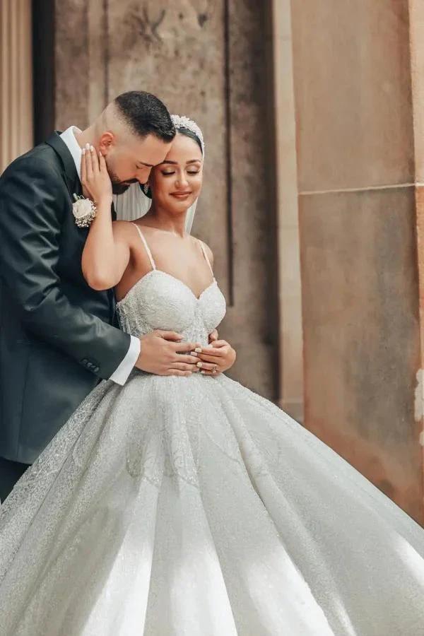 Luxurious Long A-line Lace Spaghetti Straps Wedding Dresses With Glitter (ZD15647)