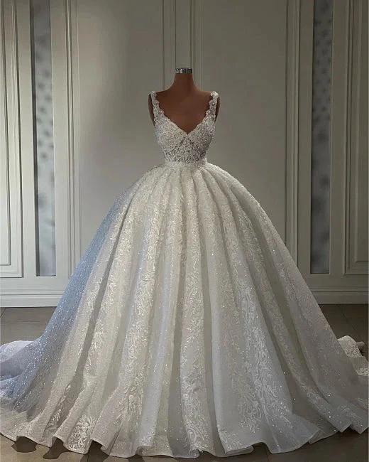 Luxurious Straps Sweetheart Lace Sleeveless Ball Gown Wedding Dresses (ZD14979)