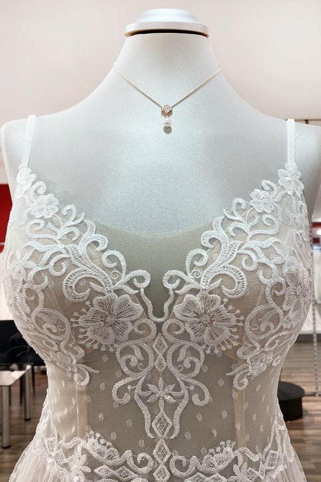 Luxury Long A-line V-neck Tulle Open Back Lace Wedding Dress (ZD14282)