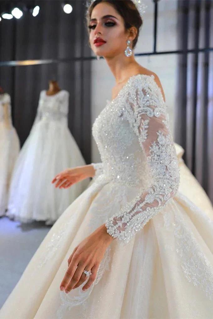 Luxury Long Sleeves Deep V-Neck Princess Ball Gown Garden Bridal Dress (ZD14700)