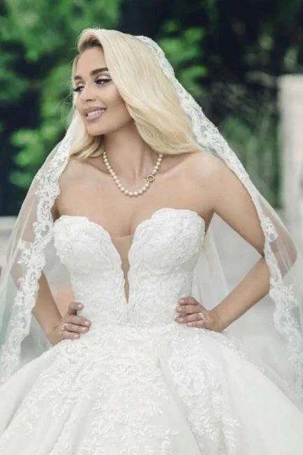 Luxury Long Sweetheart A-Line Sleeveless Wedding Dresses With Lace (ZD14990)