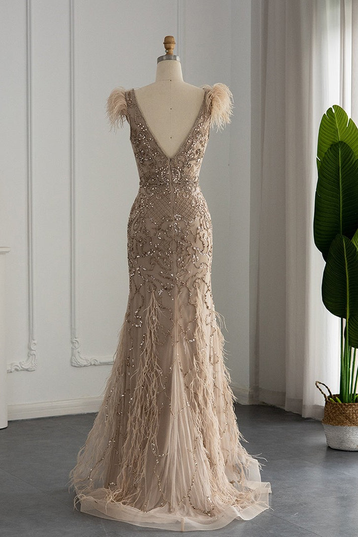 Luxury V Neck Mermaid Evening Prom Dress with Feathers Appliques