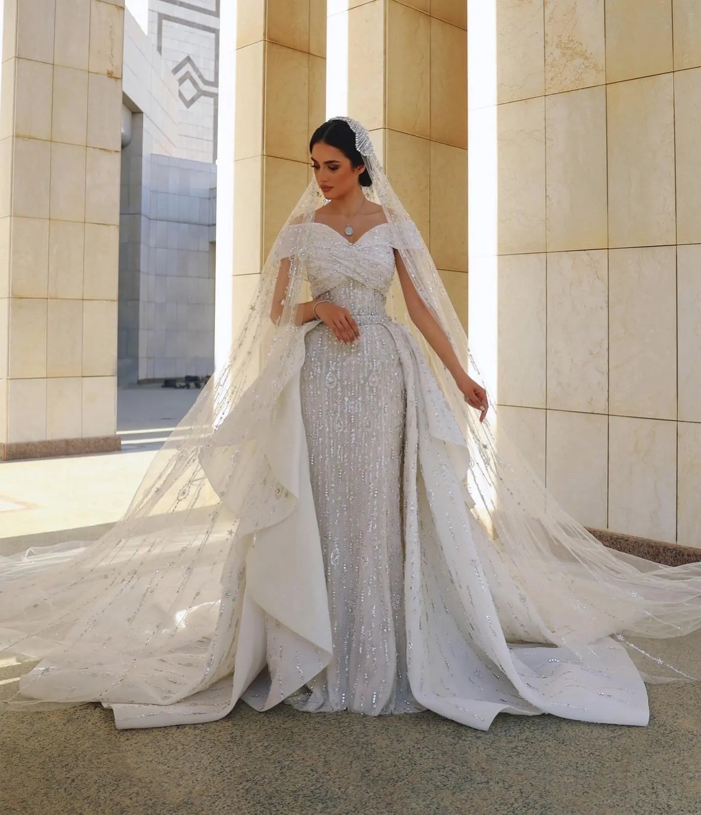 Luxury White Off-the-Shoulder Train Wedding Dress with Veil ZP153