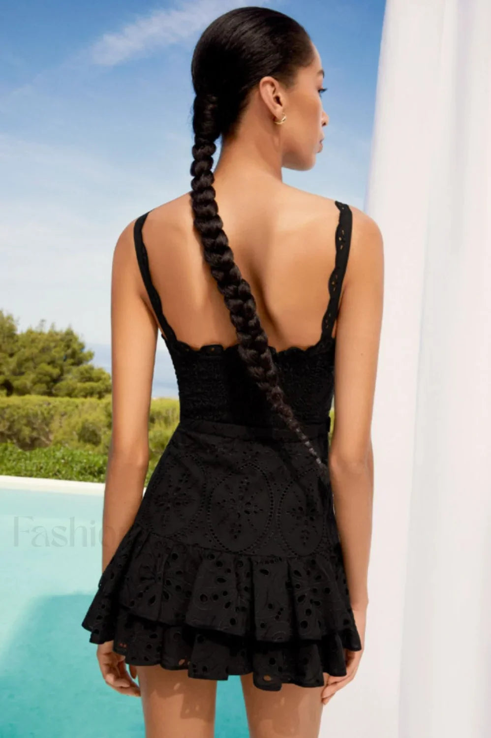 Marianne Elegant Short Dress