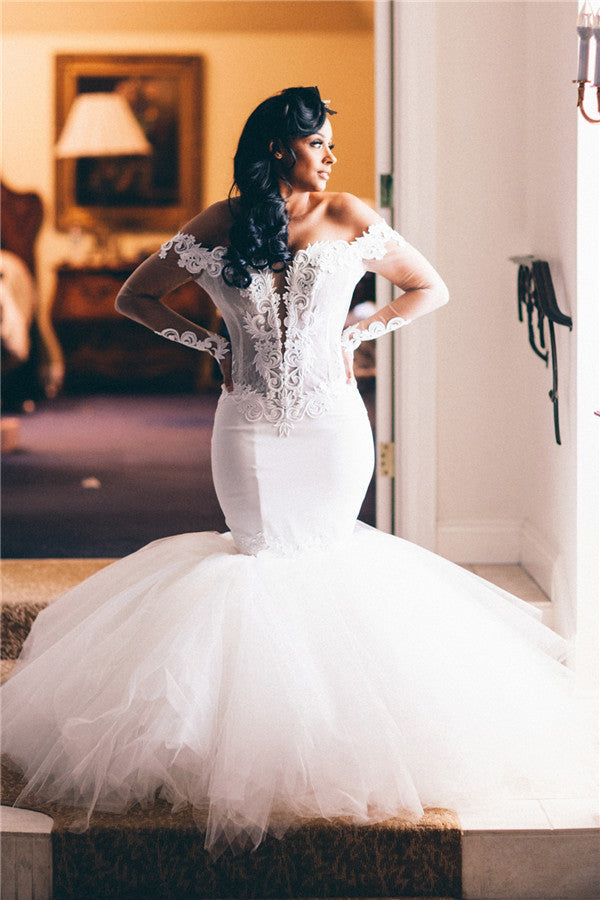 Mermaid Deep V-Neck Floor-Length Tulle Applique Wedding Dress