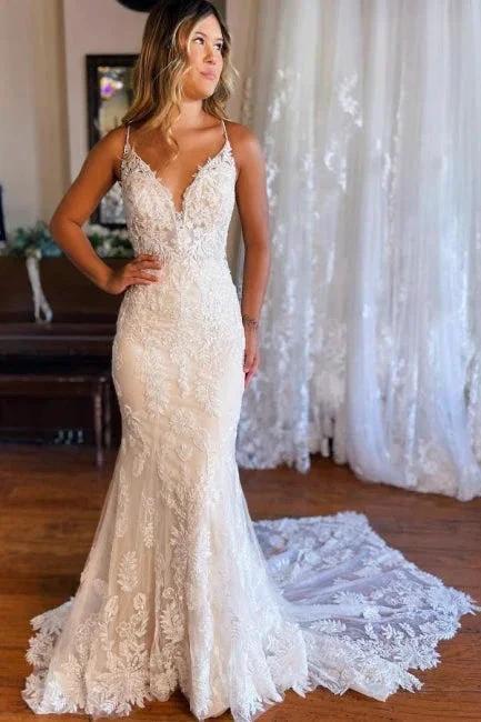Mermaid Spaghetti Straps V-neck Backless Lace Wedding Dresses (ZD16400)