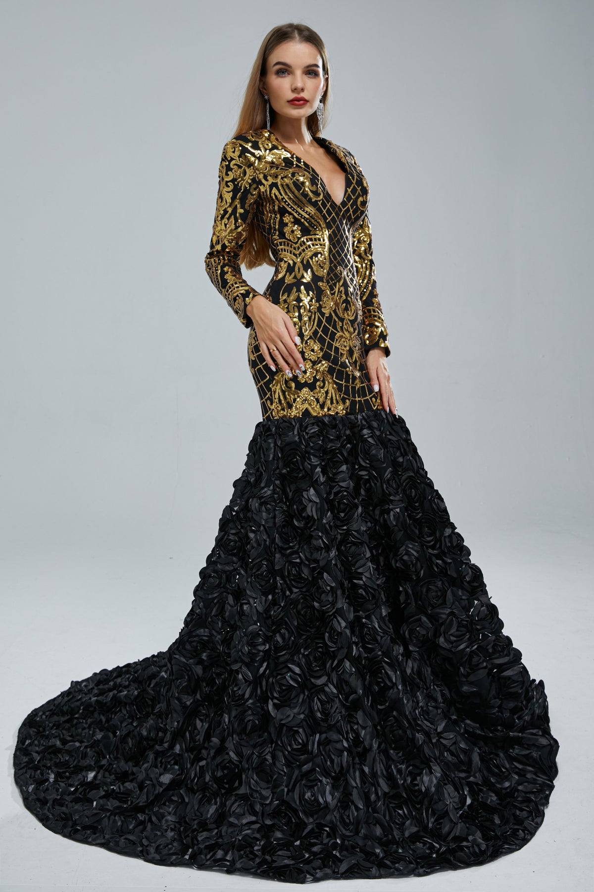 Mermaid V-Neck Long sleeves Floor-Length Backless Flower Sequined Beautiful Prom Dress