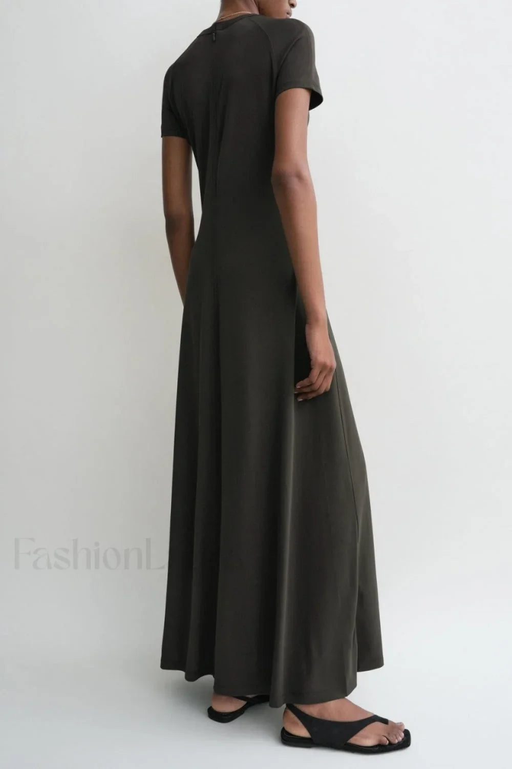 Minimalist A-Line Round Neck Short Sleeve Work Dress