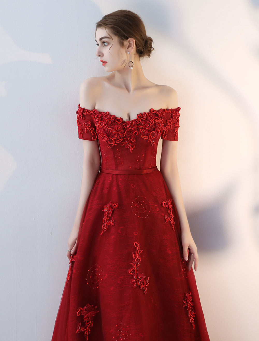 Modern Evening Dresses Long Burgundy Off-the-Shoulder evening dress Lace Applique Heavy Beading Sash Floor-Length Formal Evening Dress