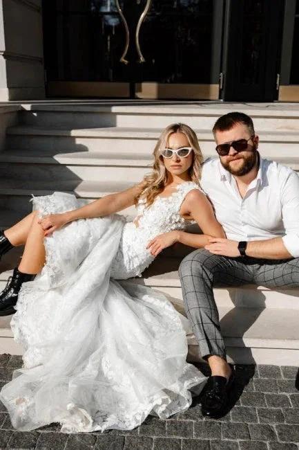 Modern Long Mermaid Sleeveless Appliques Wedding Dresses With Lace (ZD14988)