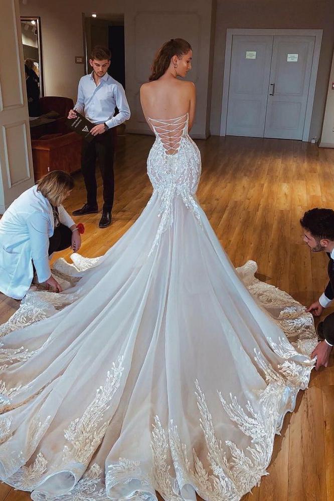 Modern Strapless Mermaid Puffy Appliques Bridal Bridal Gowns