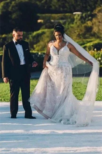 Modern V-neck Sleeveless A-line Wedding Dresses With Lace (ZD14635) - View 7 | VelvetHem