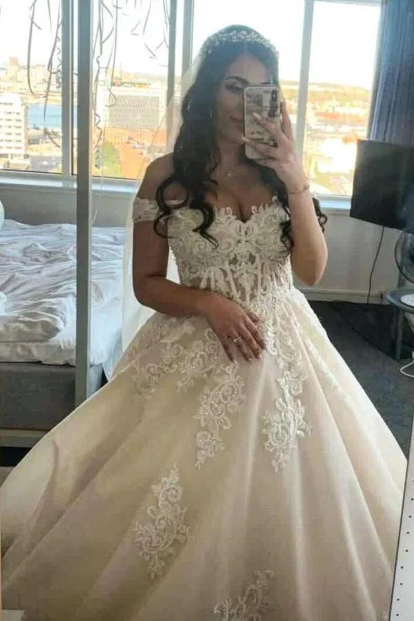 Modest Long A-line Off-the-shoulder Tulle Princess Wedding Dress with Lace (ZD15170)