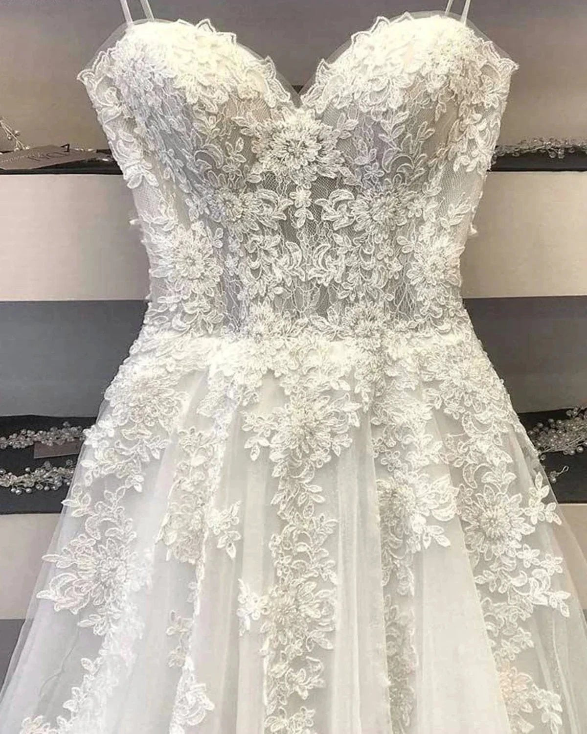 Modest Long A Line Sweetheart Lace Tulle Wedding Dress (ZD14462)