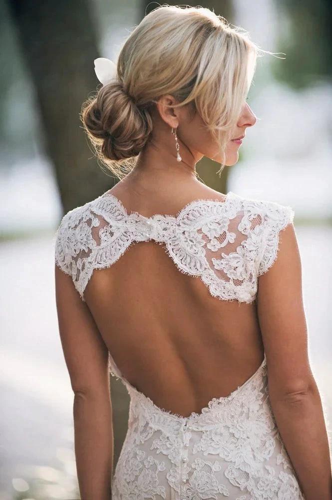 New Arrival Full Lace Wedding Dress Sleeveless Summer Bridal Wears (ZD13862)