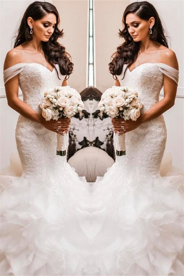 Off-the-Shoulder Puffy Ruffless Wedding Dresses Sheath Tulle Modern Lace Bridal Gowns