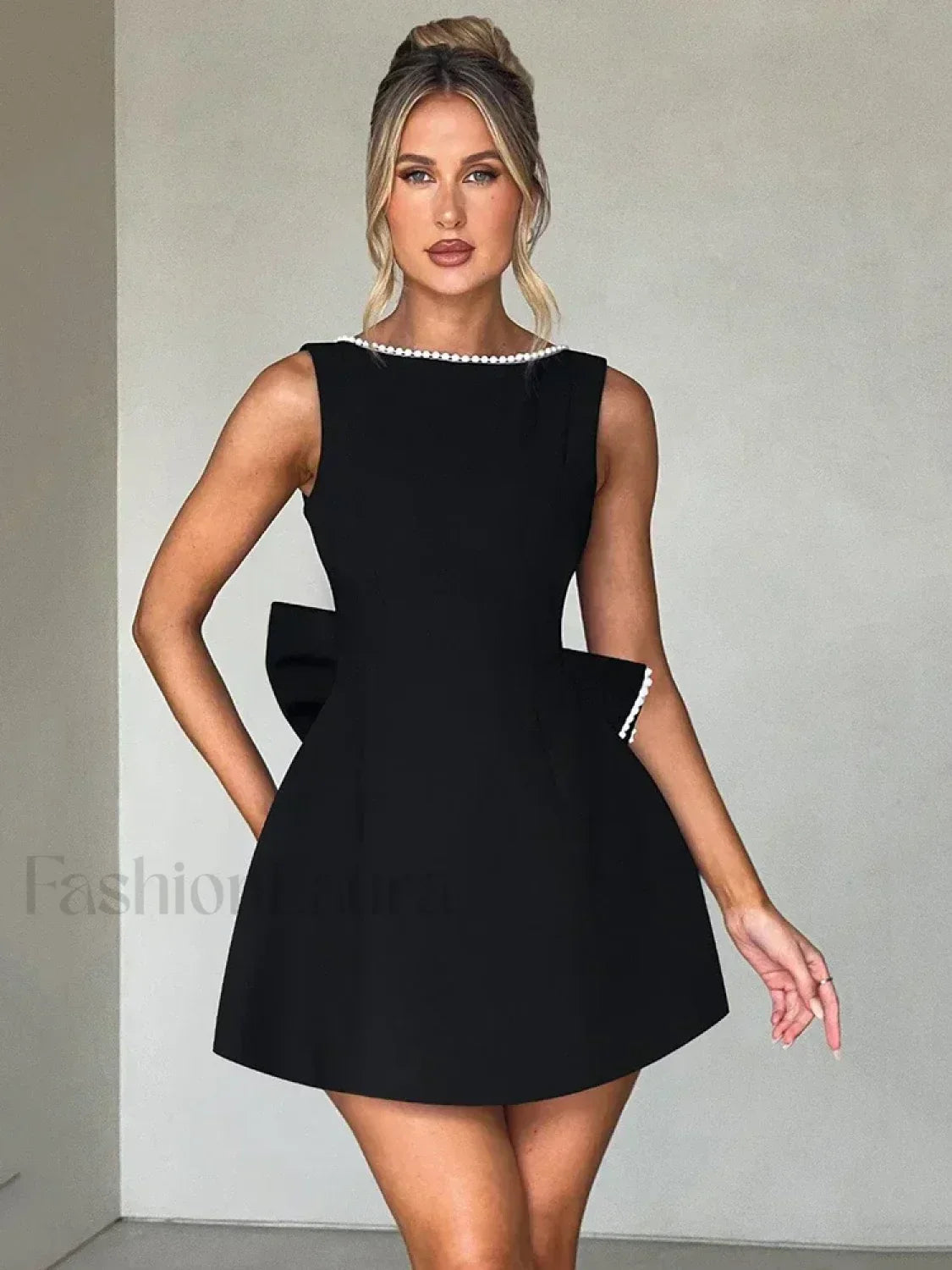 Pearl Bow Sleeveless Mini Dress Black / S
