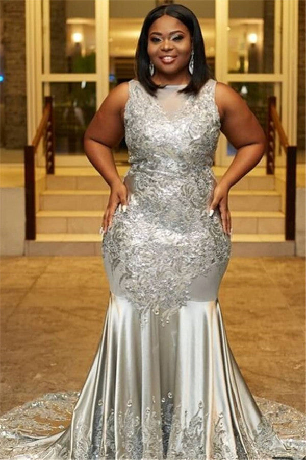Plus Size Fit and Flare Sleeveless Wholesale Prom Dresses Lace Appliques Evening Dresses