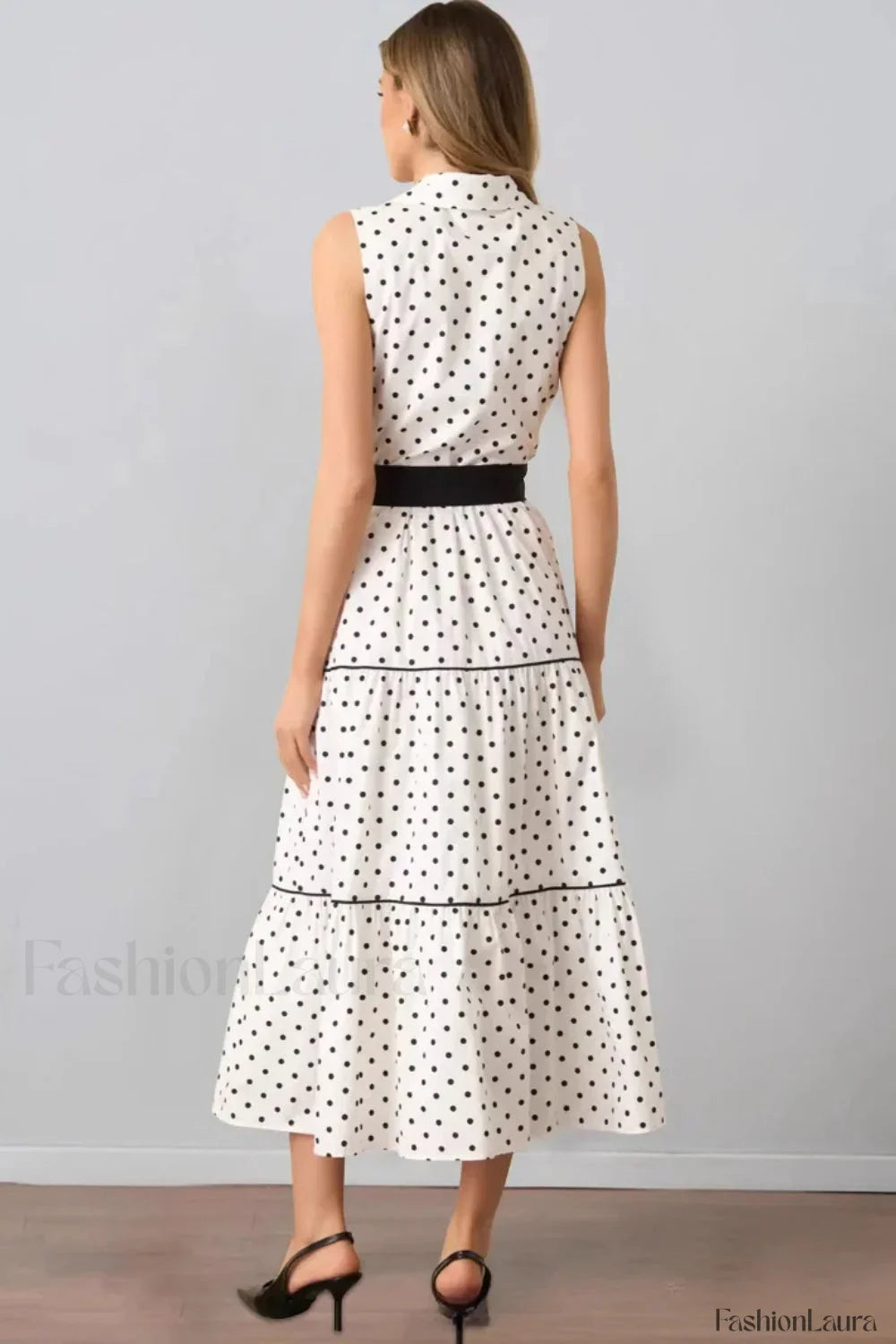 Polka Dot Sleeveless Vintage Inspired Dress for Comfort Fit Design