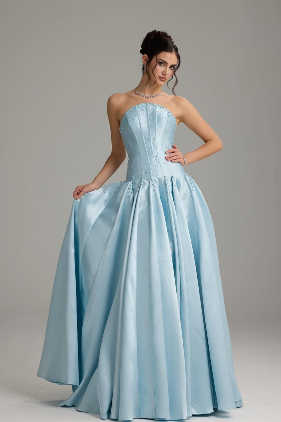 Pretty Sky Blue Strapless Sleeveless Satin Prom Dresses A-Line Beads With Pleats Zipper