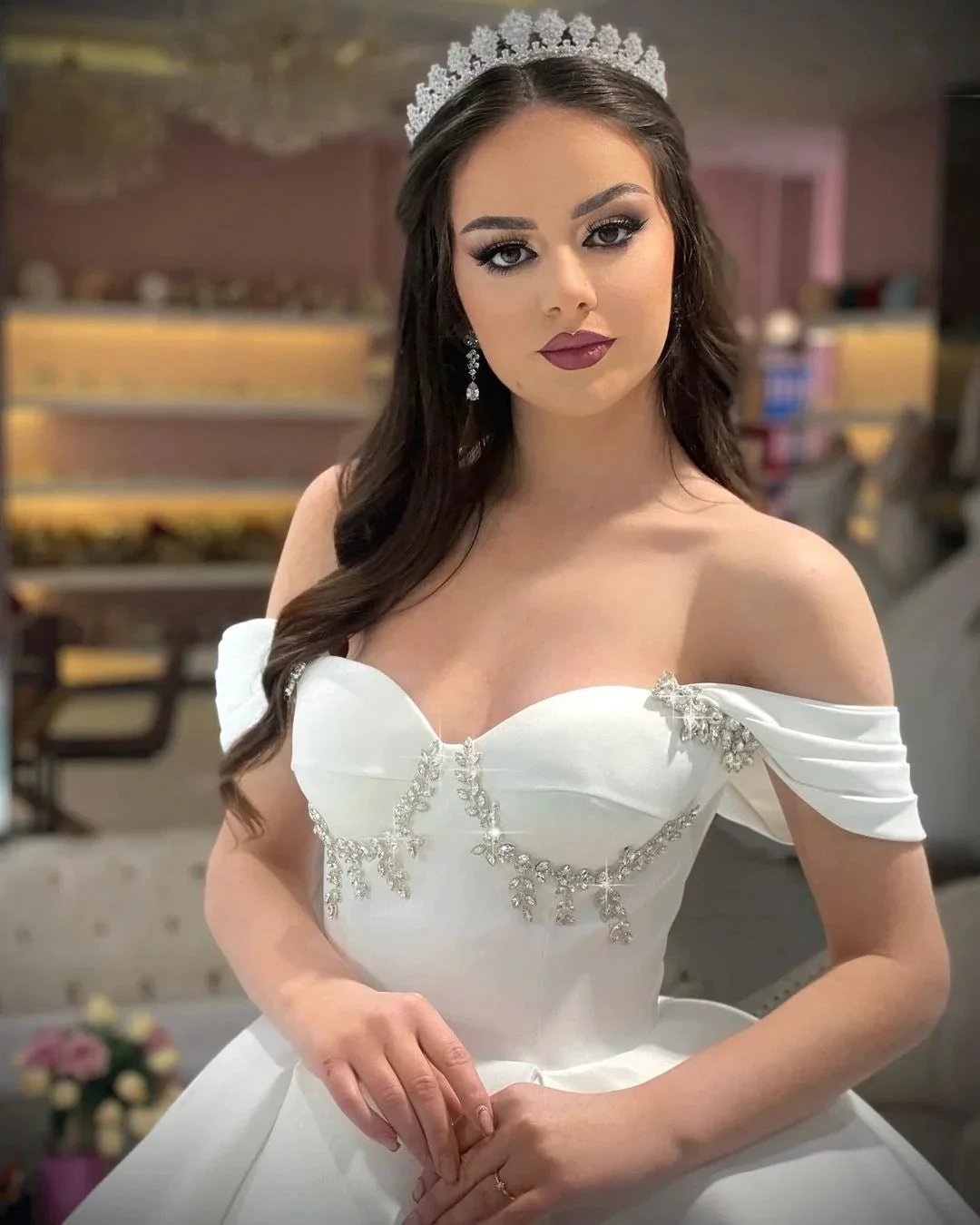 Princess Long A-line Off-the-shoulder Sleeveless Wedding Dress (ZD14928)