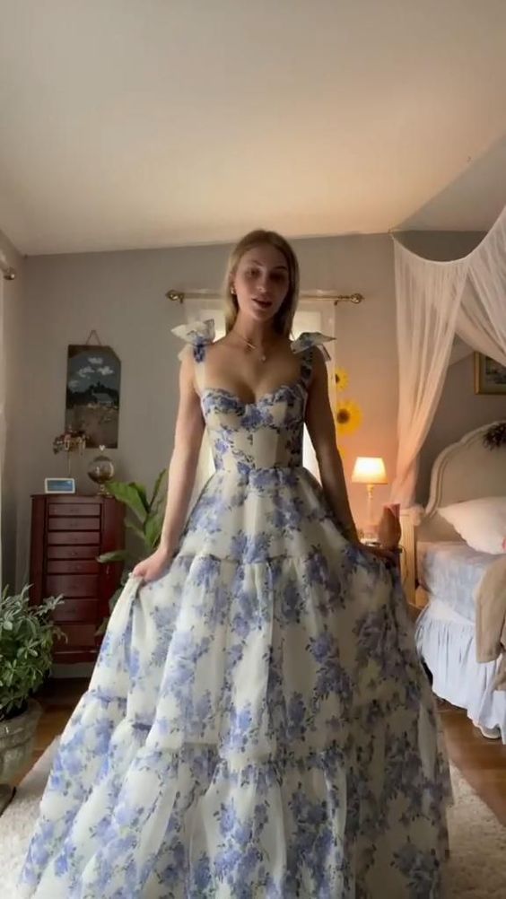 Beautiful Floral Print Chiffon Long Prom & Evening Dress - FashionDia