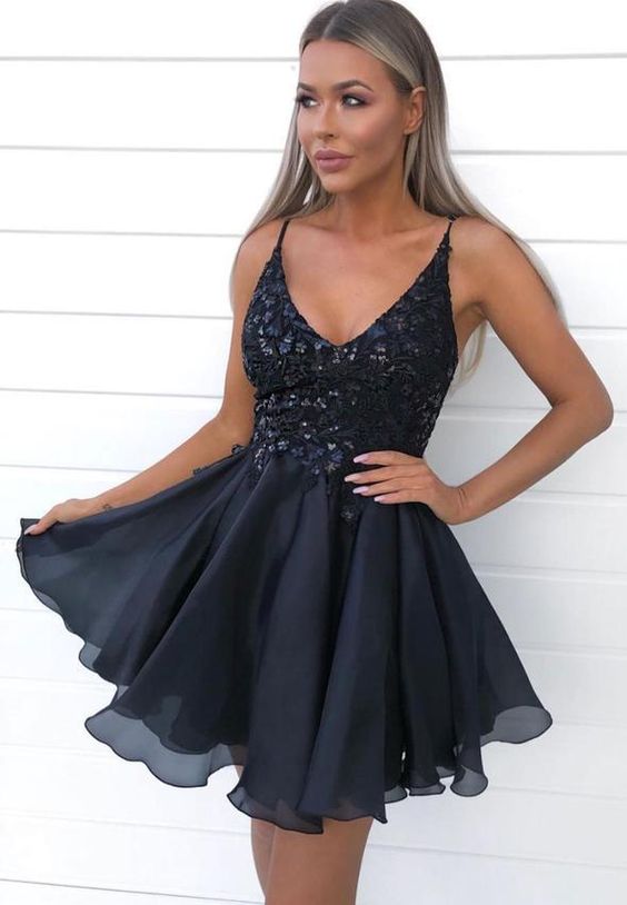 Black V-Neck sequins short homecoming dress - FashionDia