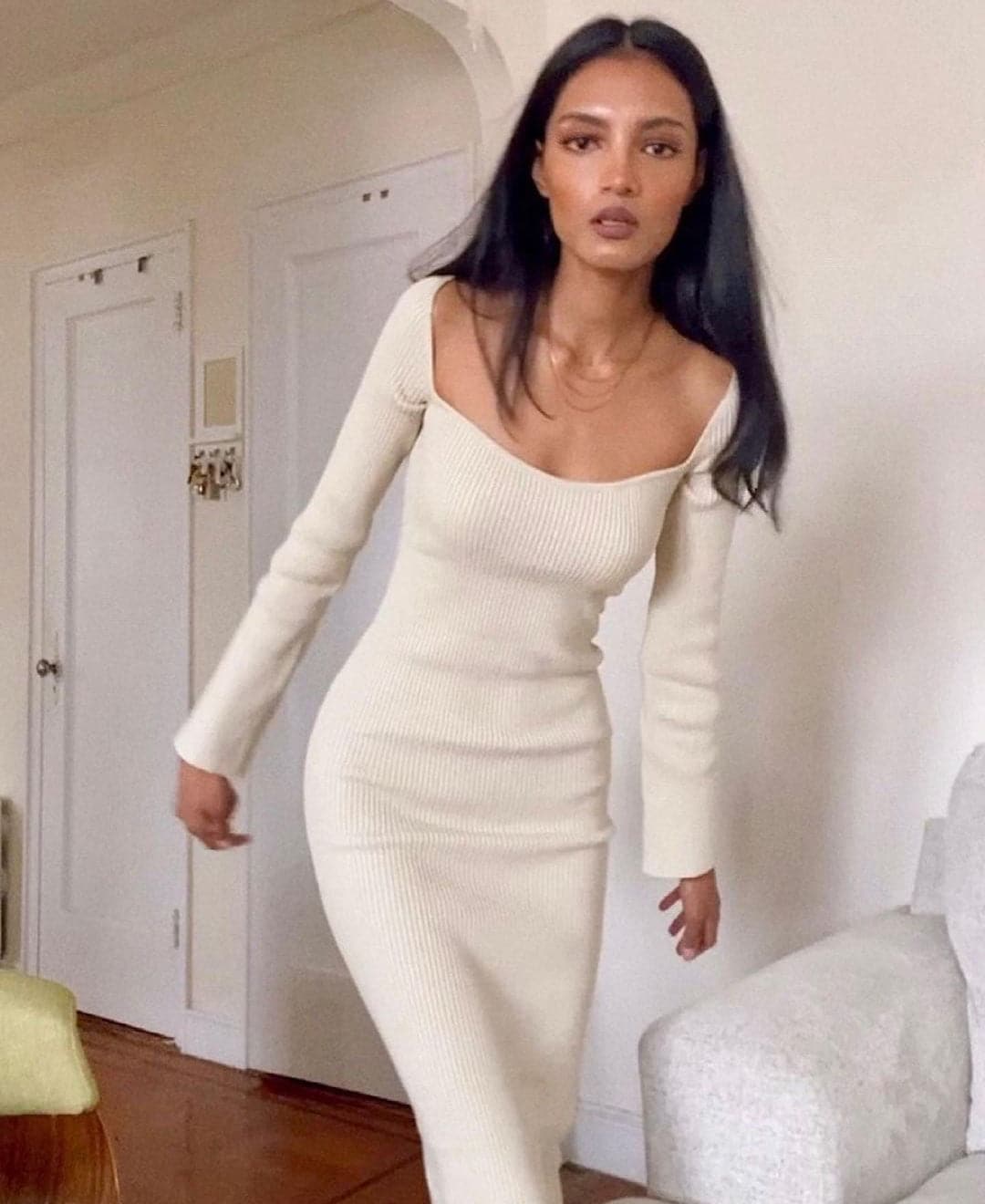 DressBetty - Square Neck Long Sleeve Soft Sweater Dress - View 2 | VelvetHem