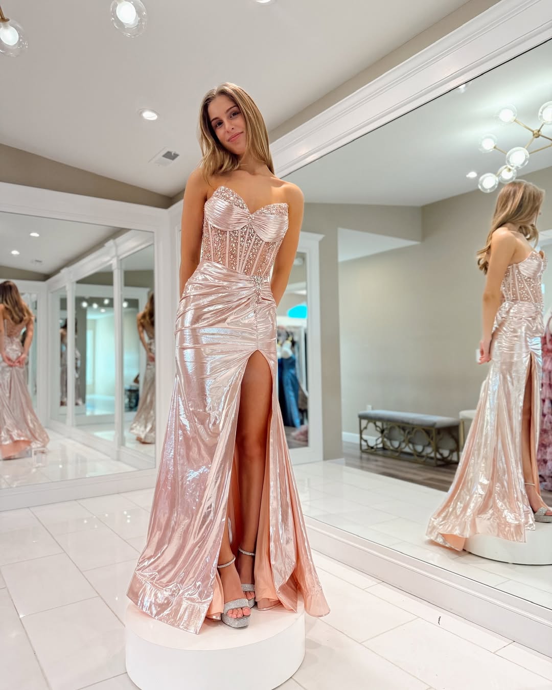 Sweetheart Corset Rhinestone High Slit Guest Long Prom Dresses With Sweep Train