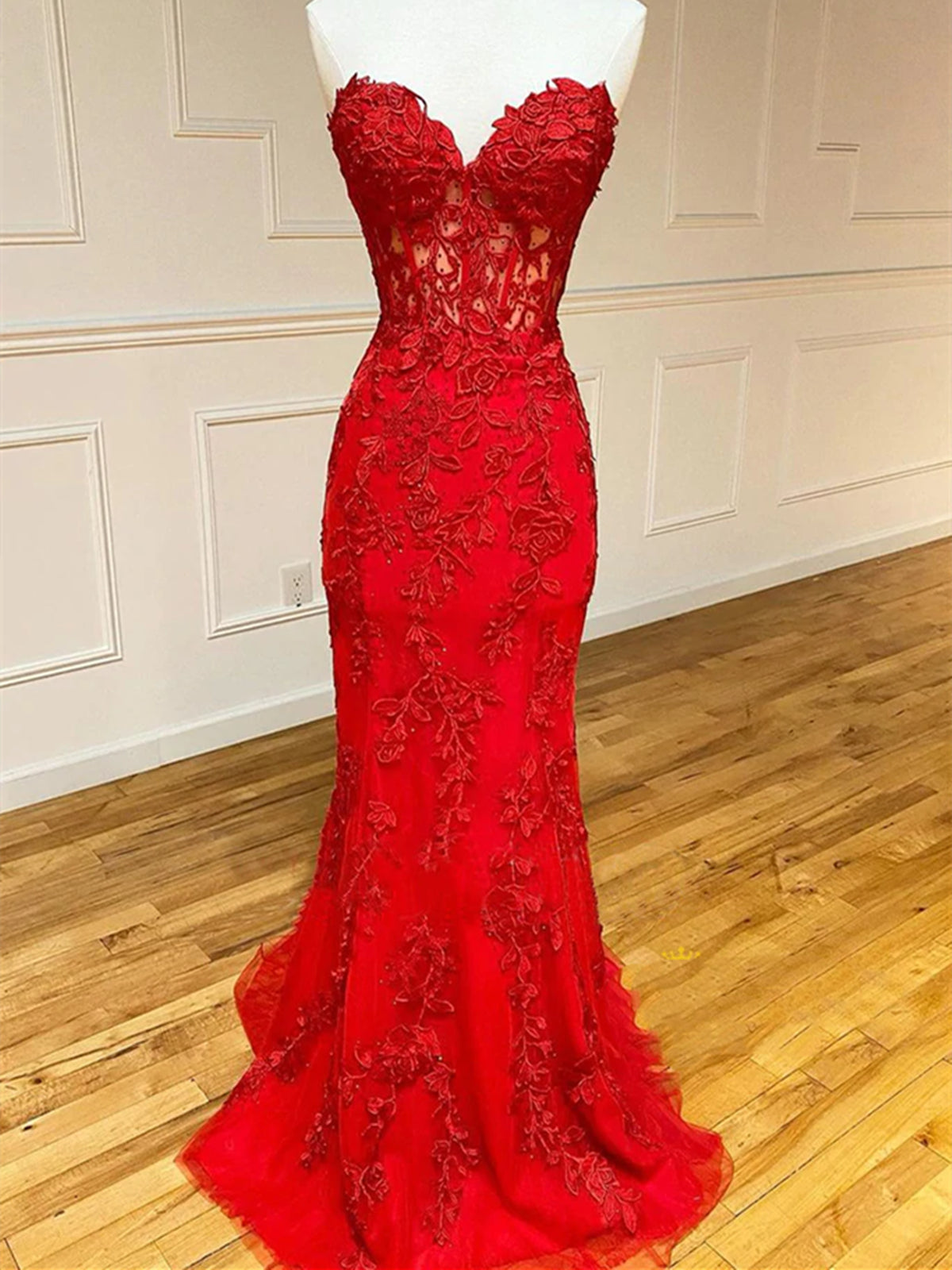 Red Long Mermaid Sweetheart Open Back Lace Prom Dresses with Train - VelvetHem
