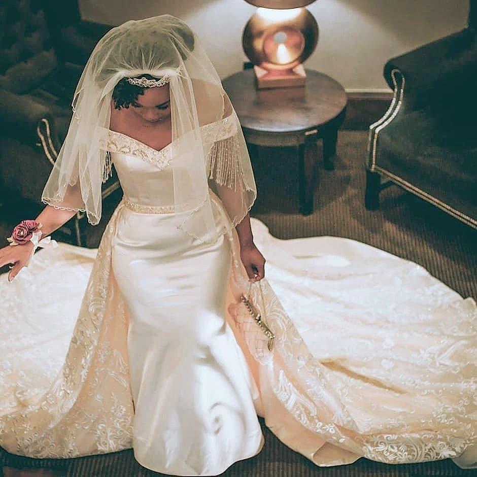 Retro Off-the-Shoulder Mermaid Wedding Dress with Overskirt (ZD13819)
