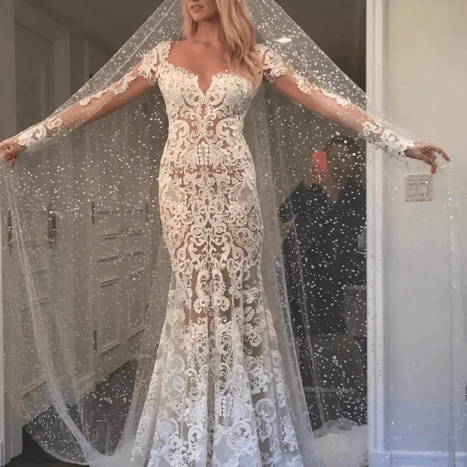 Romantic Long Appliques Backless Lace Mermaid Ivory Wedding Dresses (ZD16313)