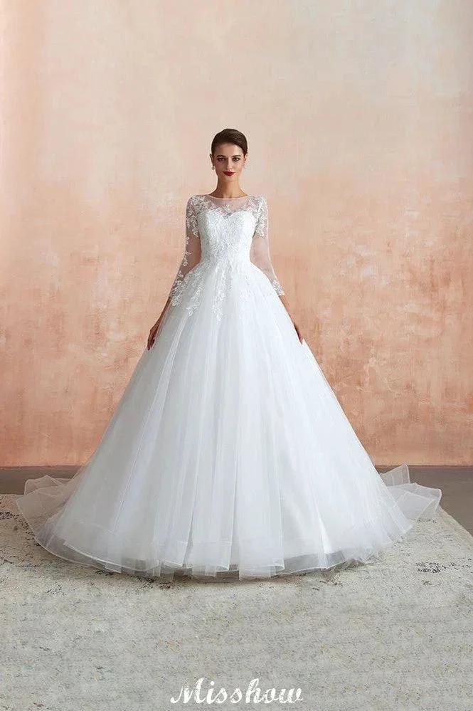 Romantic Long Sleeve Lace Ball Gown Tulle Fully Covered Buttons Aline Wedding Dress with Court Train (ZD13972)