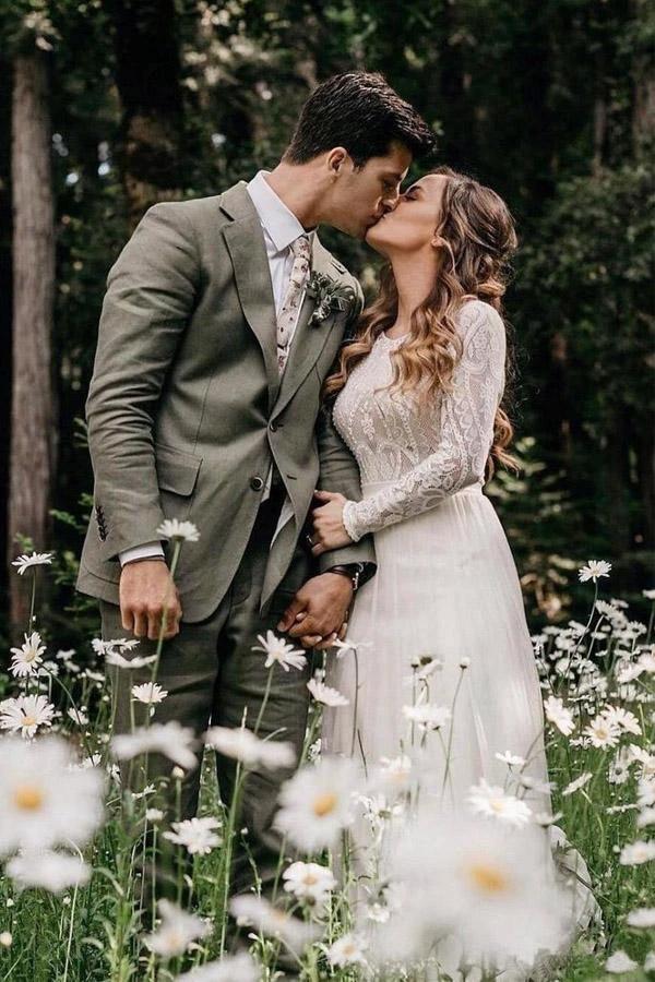 Scoop Long Sleeve Chiffon Wedding Dresses Backless Ivory Bridal Gown (ZD15280)