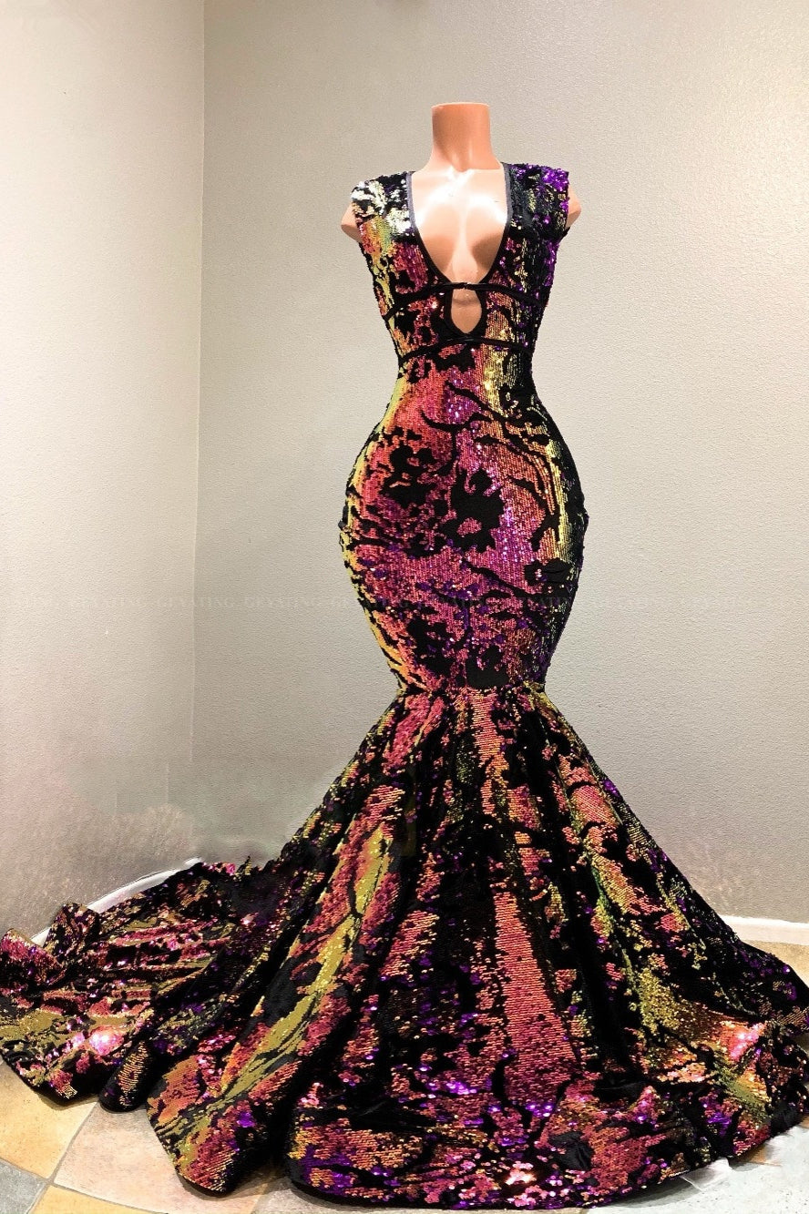 Sexy Deep V-Neck Tulle Mermaid Prom Dress Sequins Long With Wide Straps