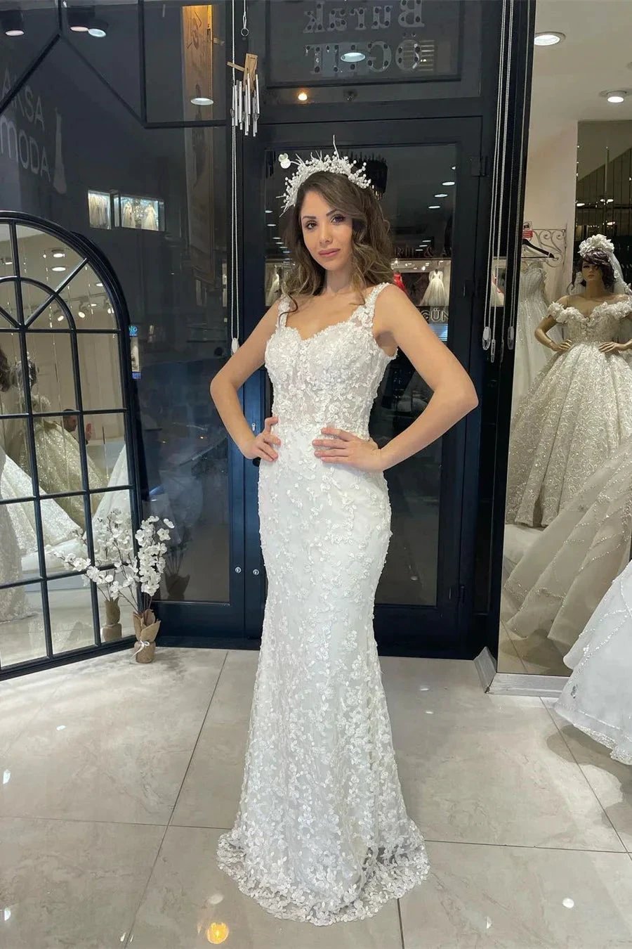 Sexy Floor Length Sweetheart Traps Sleeveless Mermaid Lace Weddding Dress with Court Train (ZD14802)