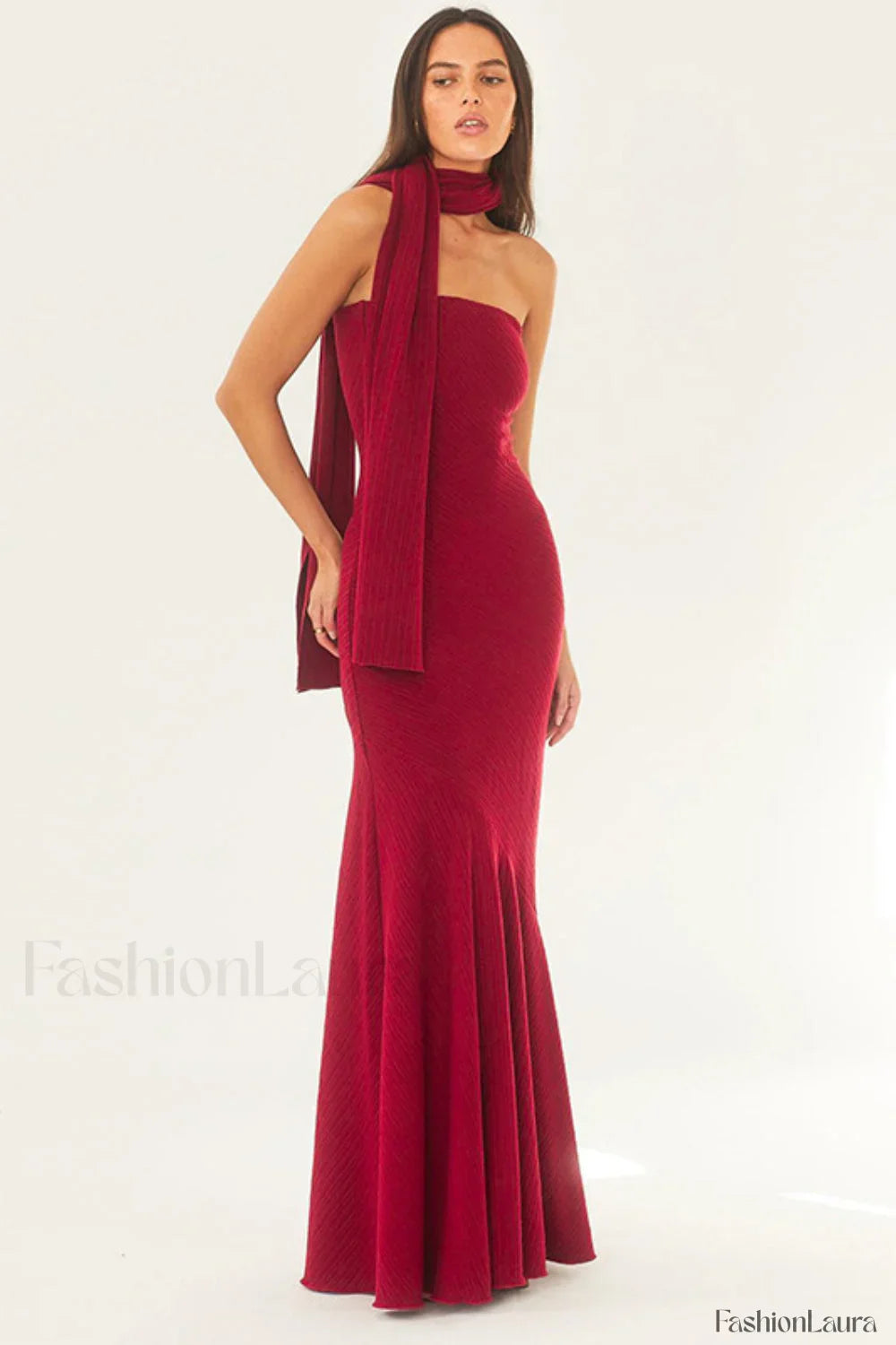 Sexy Strapless Mermaid Dress with Relaxed Fit and Seasonal Wardrobe Essential