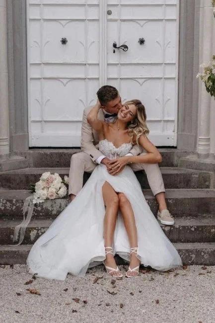 Sexy Strapless Sleeveless Column Floor-Length Tulle Wedding Dresses with Appliques (ZD16559)