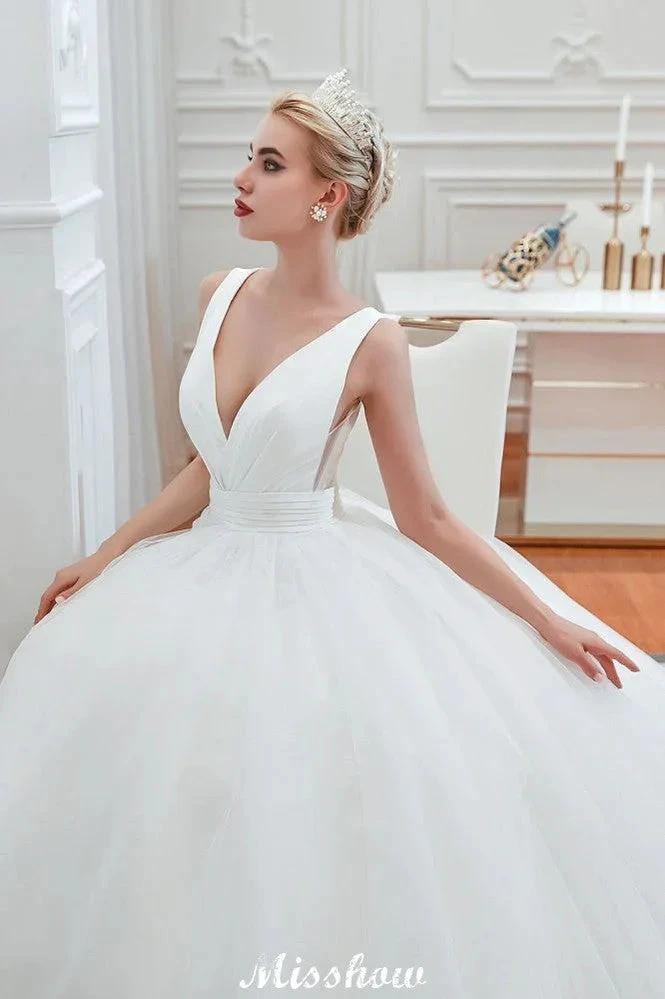 Sexy V-Neck Sleeveless Princess Spring Wedding Dress | White Low Back Bridal Gowns with Belt (ZD13982)