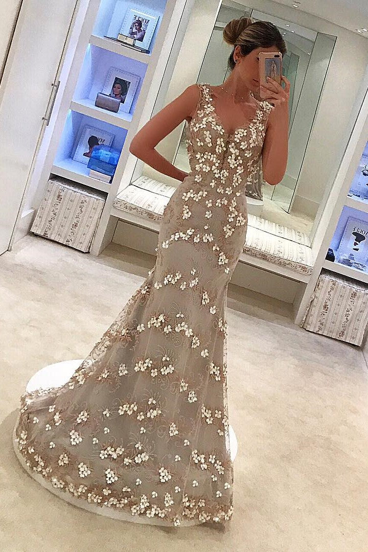 Sheath V-Neck Wide Strap Floor-Length Organza Embroidery Evening Dress