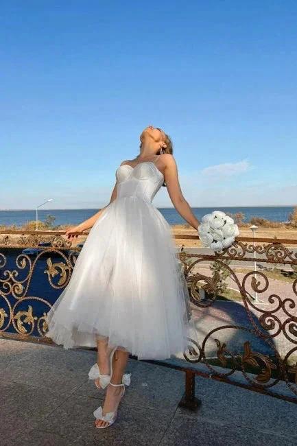Simple A-Line Short Spaghetti Straps Tulle Wedding Dresses (ZD14595)