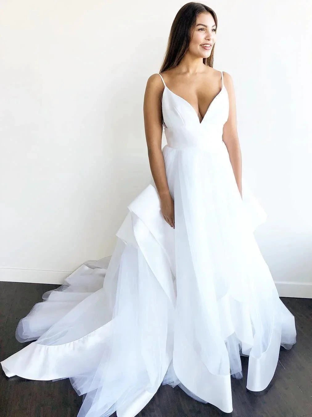 Simple A-line V Neck Straps Ivory Long Wedding Dress with Backless (ZD15431)