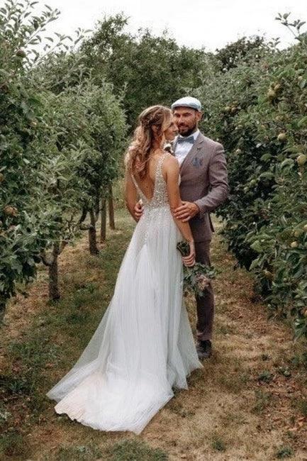 Simple Boho A-line V-neck Backless Sleeveless Wedding Dresses With Lace (ZD14920) - View 3 | VelvetHem